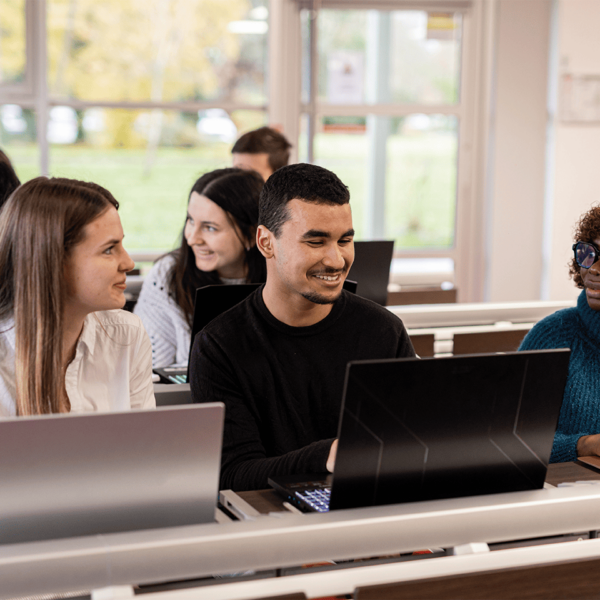 Préparez votre avenir avec la Winter Experience spécial BTP & Informatique !